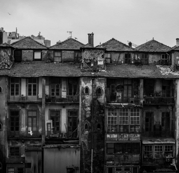 Porto: Erosion & Resilience
